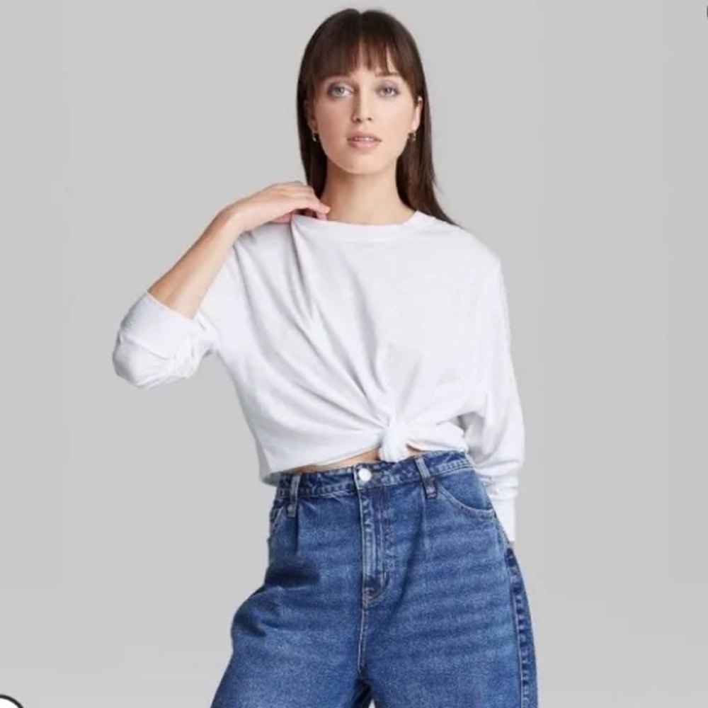 Wild Fable Cropped Crew Neck Long Sleeve Boxy T Shirt